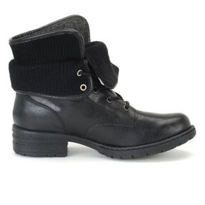 New B.O.C. Boots by Born size 8.5